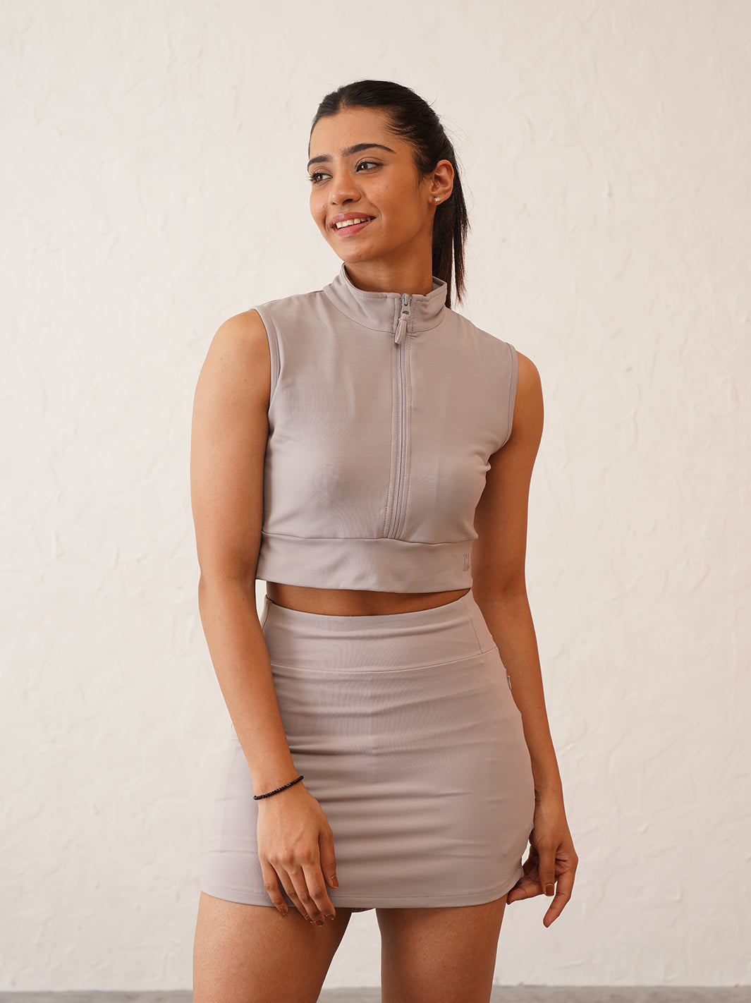 Core Front Zip High-Neck Crop Top (L) | Original Softretch®