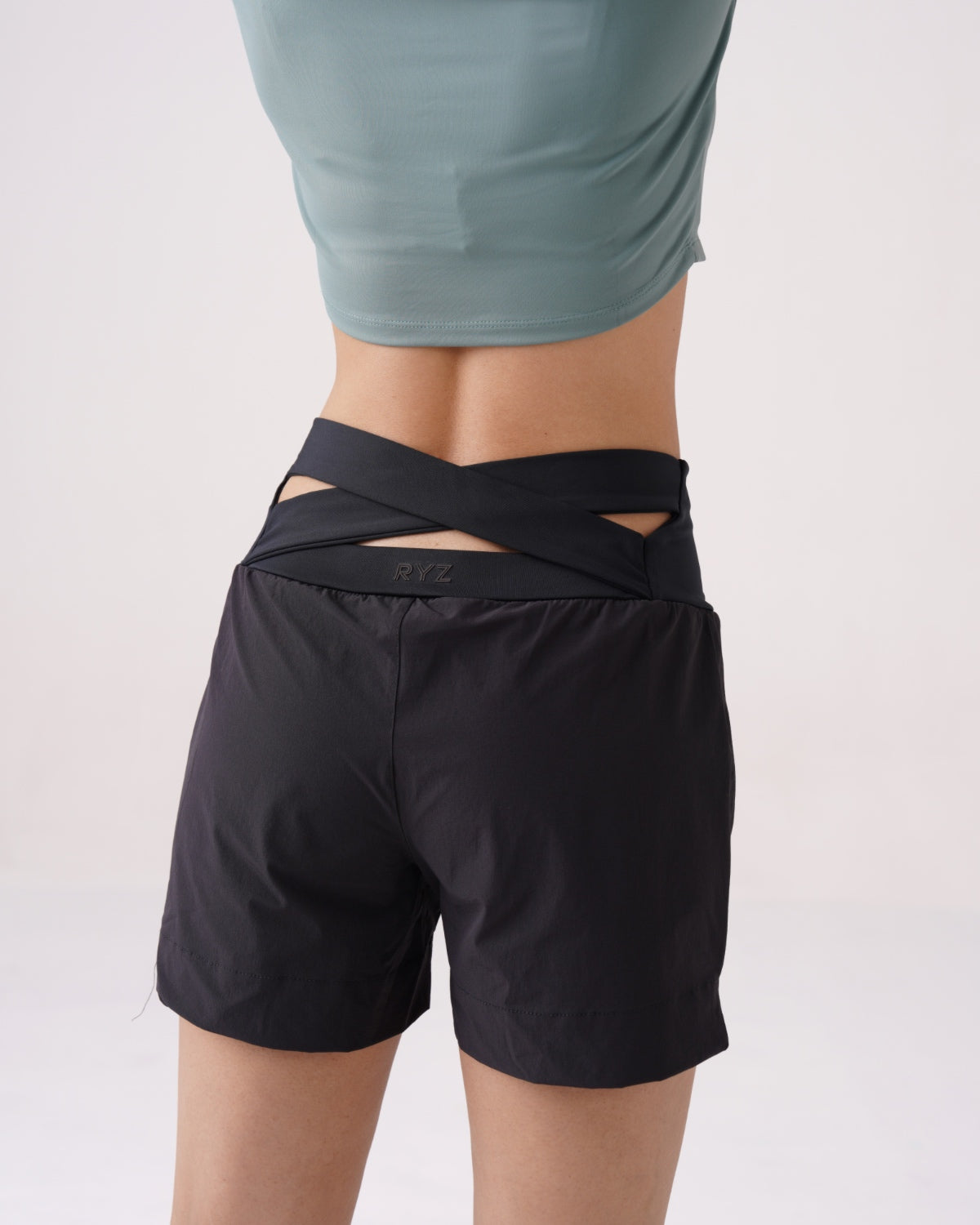 Swoosh Crossbelt Shorts (G)