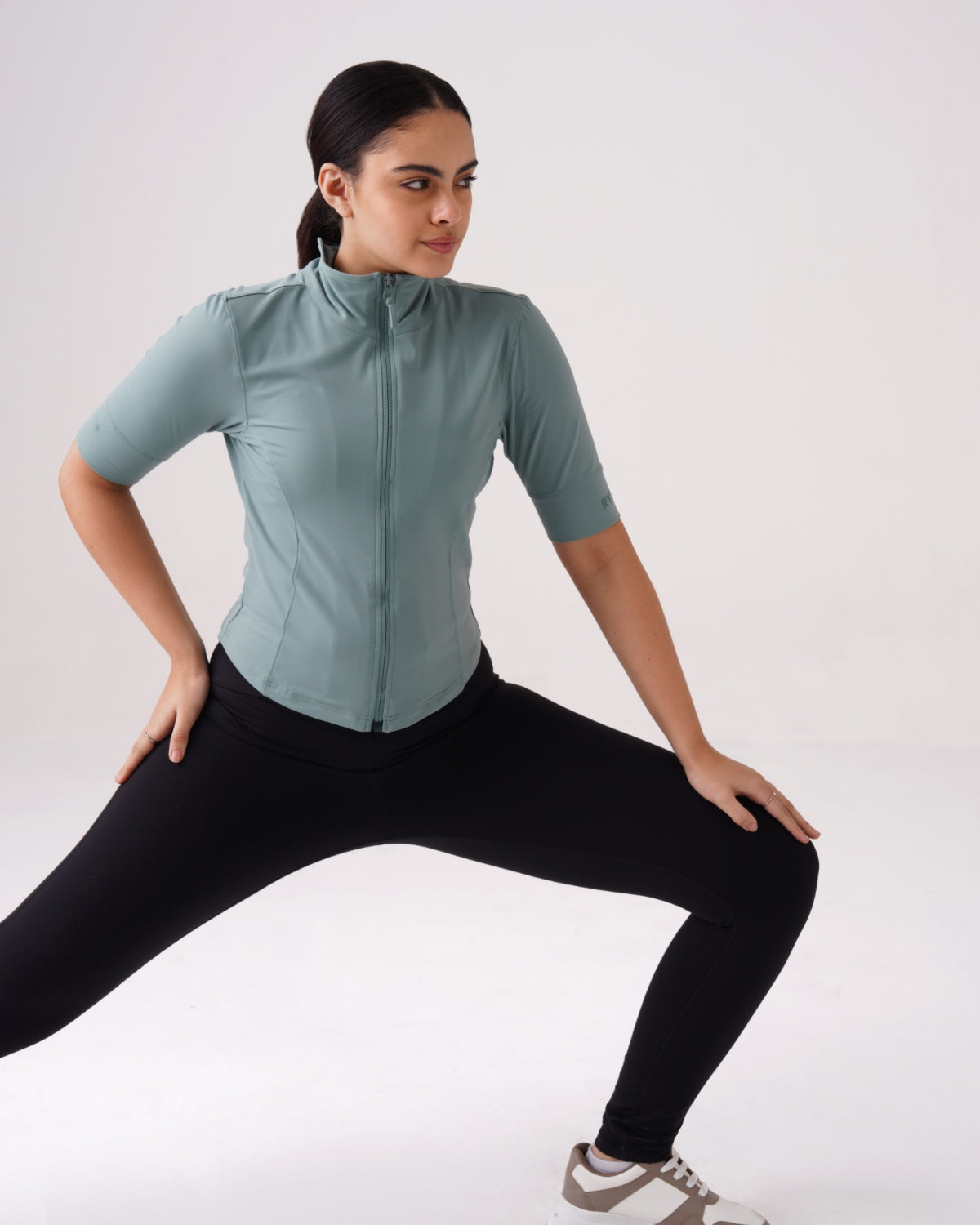 Enhance Elbow Sleeves Jacket (SG) | Original Softretch®