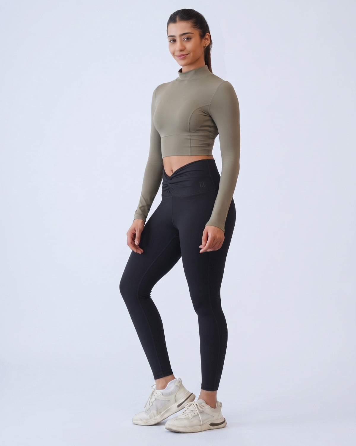 Original Swoosh Full-Sleeve Sports Top (Olive Green)